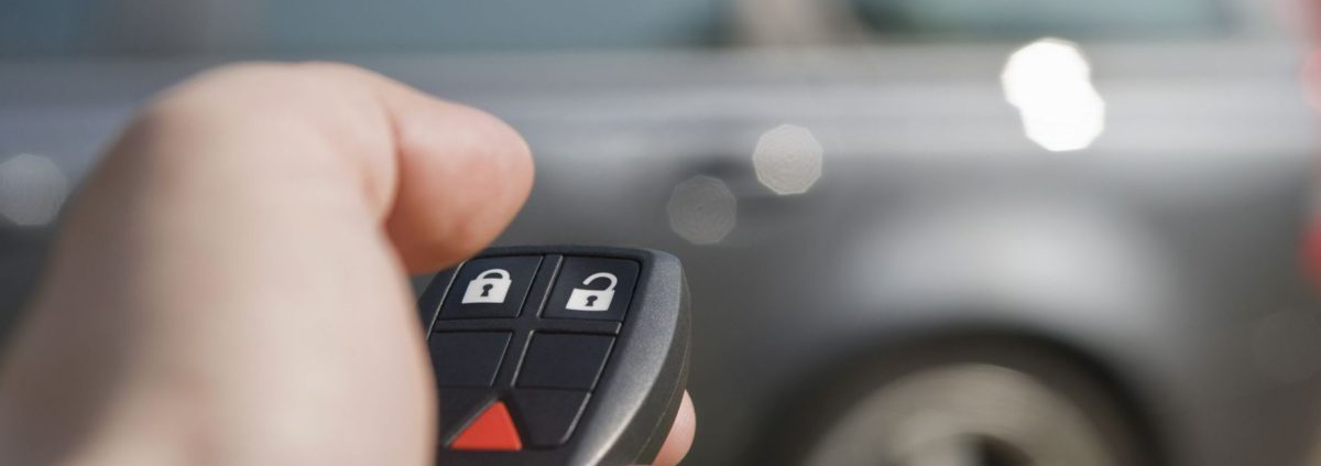 fabryczny alarm samochodowy